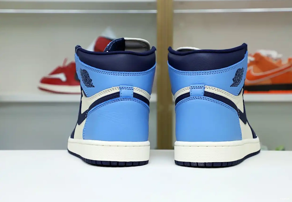 RETRO OG HIGH 'OBSIDIAN' AIR 1 JORDAN 0405